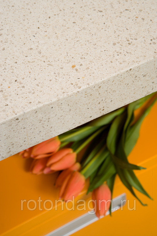 Столешница Almond Rocca 9241 Caesarstone купить за 17 950 руб. в Москве ...