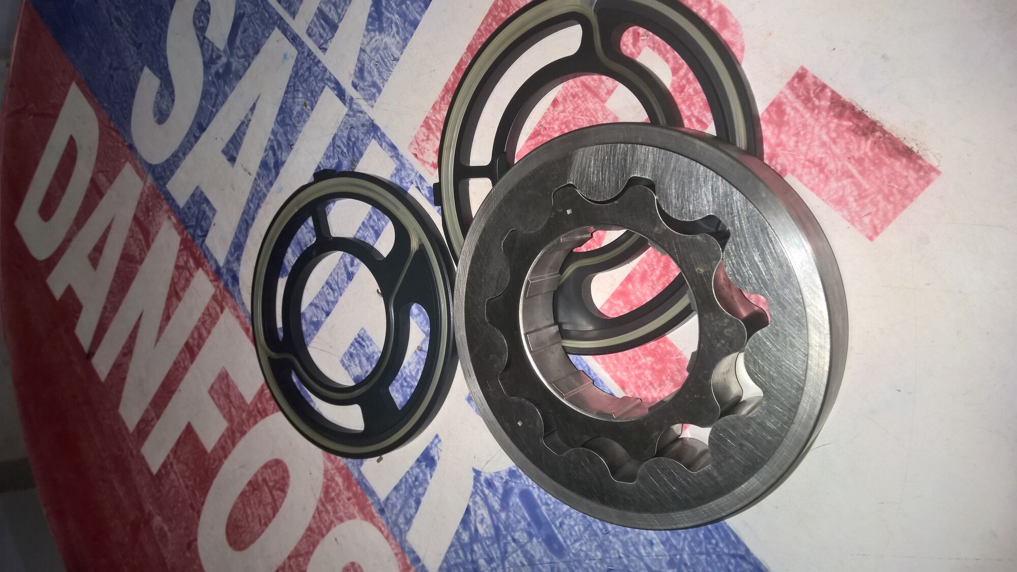 Насос Подпитки 11069135 H1P 115-130 H1P 147-165 34 куб. см. Нового ...