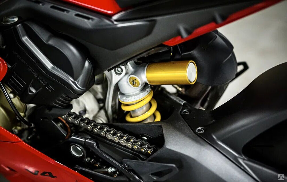Мотоцикл Ducati Panigale V4 11