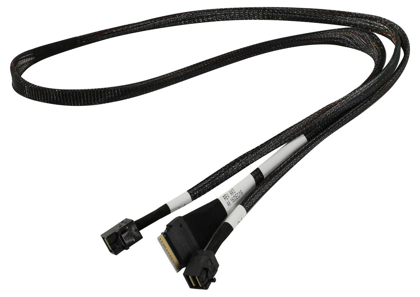 Интерфейсный кабель LSI Интерфейсный кабель LSI 05-60003-00 Вилки кабеля SlimSAS x8,mini SAS HD Длина кабеля 1м.